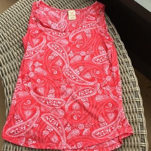 Red deigned tanked top